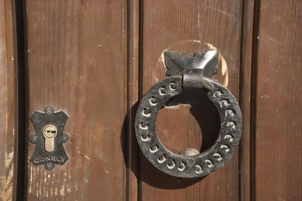 Cerca De La Alhambra, La Casa Del Cuento, Primero Granada